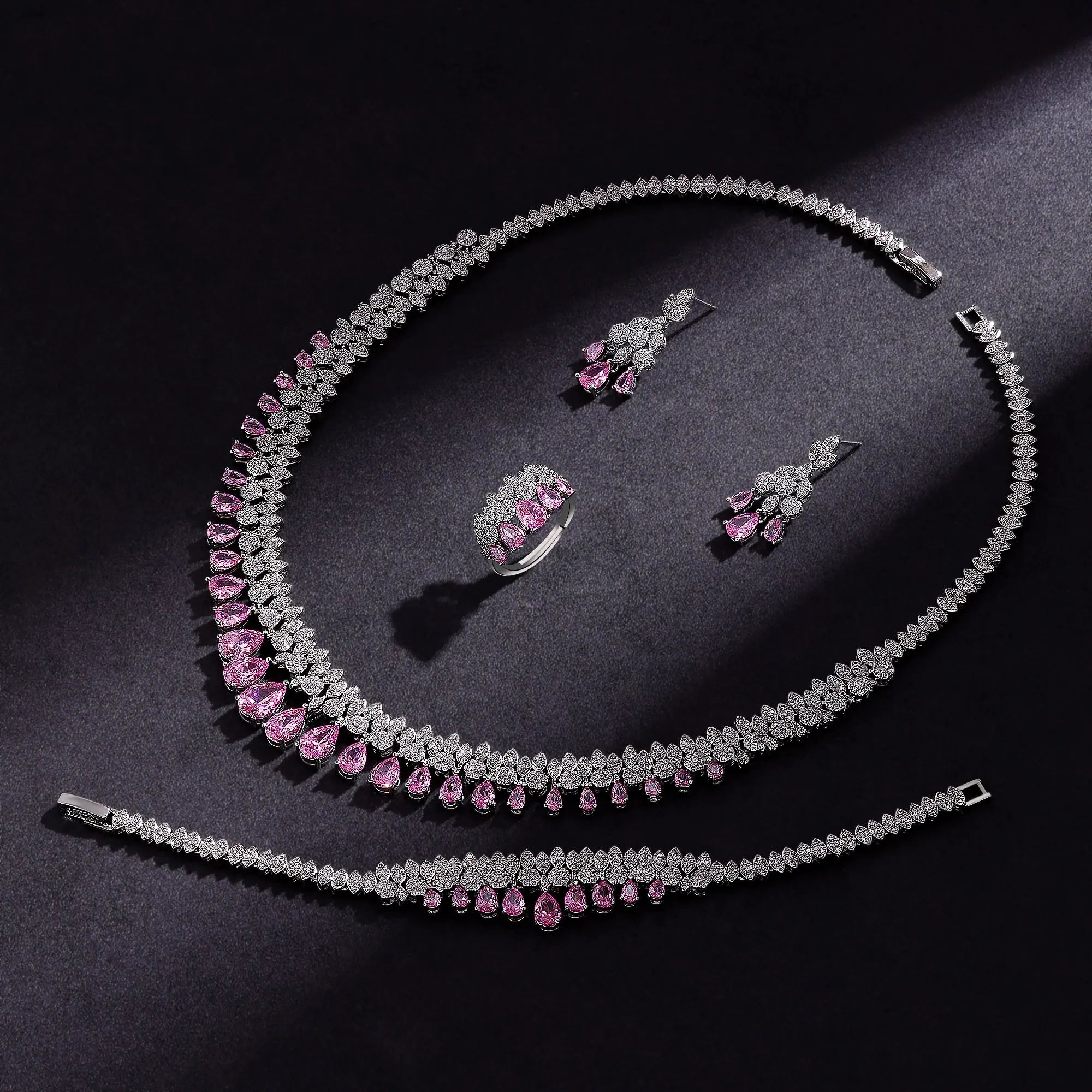 Luxury White Cubic Zirconia Bridal Jewelry Set Brides Accessories Tassel Water Drop Necklace Earring 4pcs Set for Wedding Party