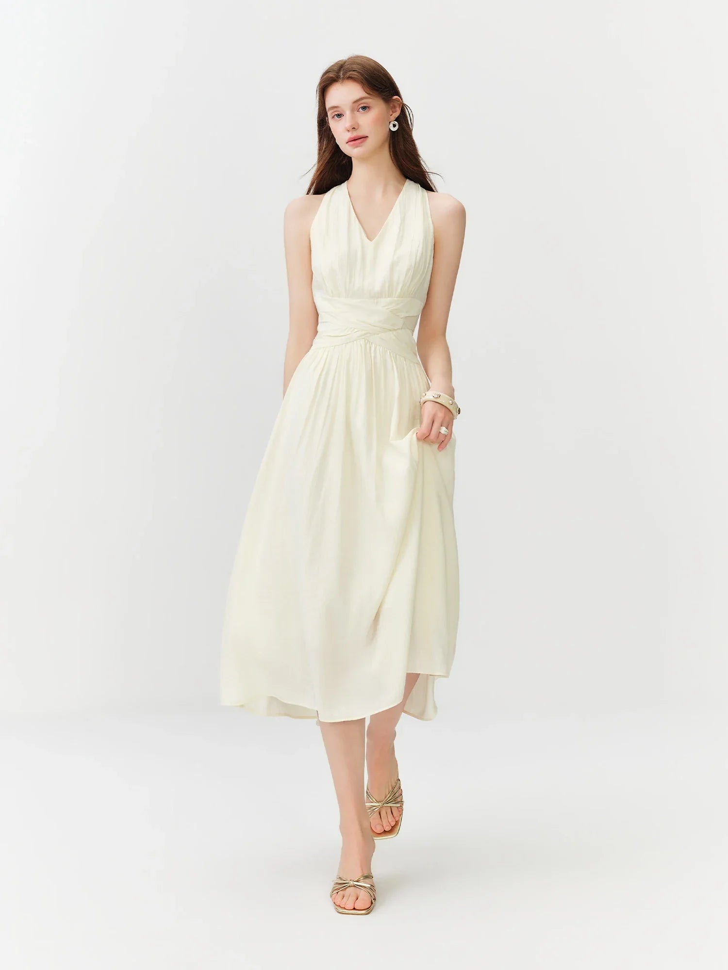 Vacation French Style Halterneck V-neck Waist Sleeveless Dress for Women 2026 Summer New Twist Mid-length Elegant Ins