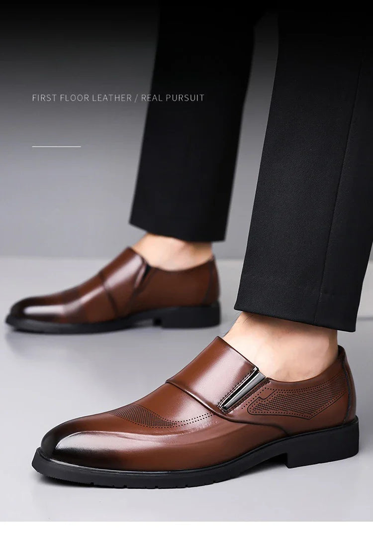 2026 New Designer Leather Shoes for Men Spring Autumn Business Casual Shoes Male Fashion Solid Color Wedding Shoe Man
