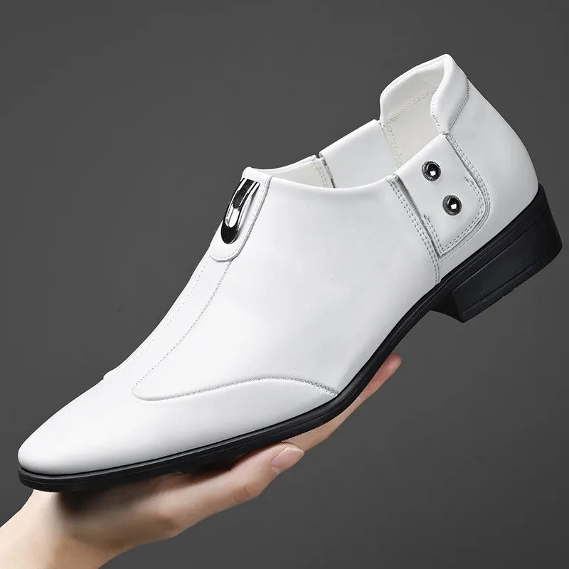 Patent Leather Casual Business Shoes for Men Solid Color Fashion Leather Shoes Male Spring Autumn New Designer Brogue Shoe Man