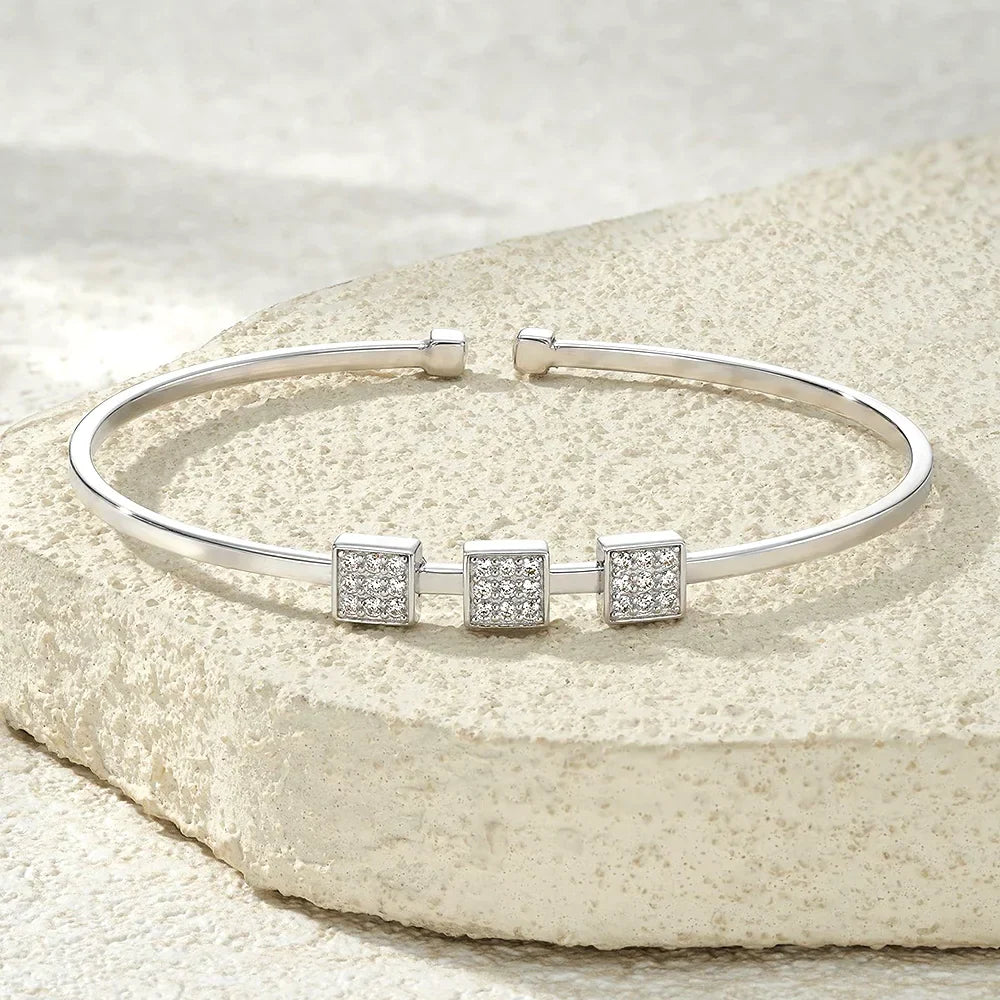 Real Moissanite Bracelets For Woman S925 Silver Adjustable Open Bangles Sparkling Lab Diamond Wedding Fine Jewelry Gift