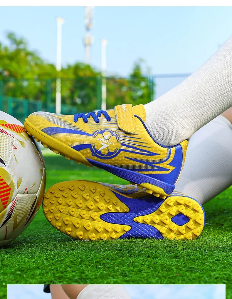 Youth Kids Professional Soccer Cleats Football Boots Non Slip Breathable Lightweight Training Shoes Boys Girls Match Sneakers
