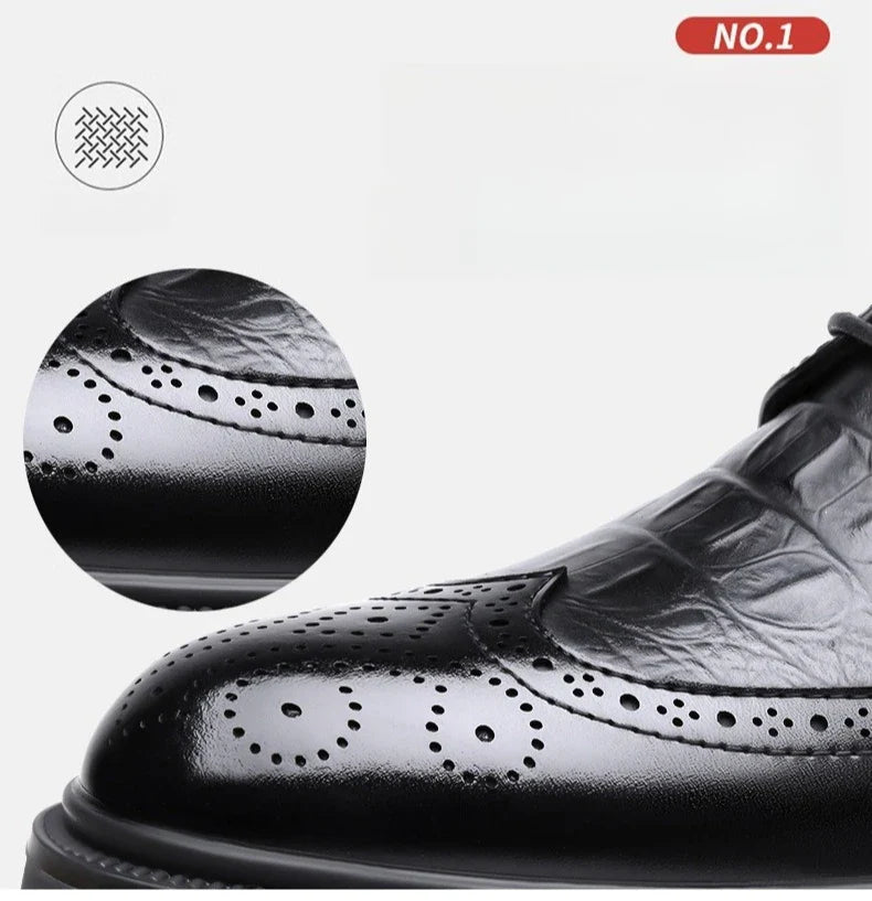 Korean Solid Color Cow Leather Shoes for Men Spring Summer New Lace Designer Brogue Shoes Man Fashion Business Casual Shoe Male