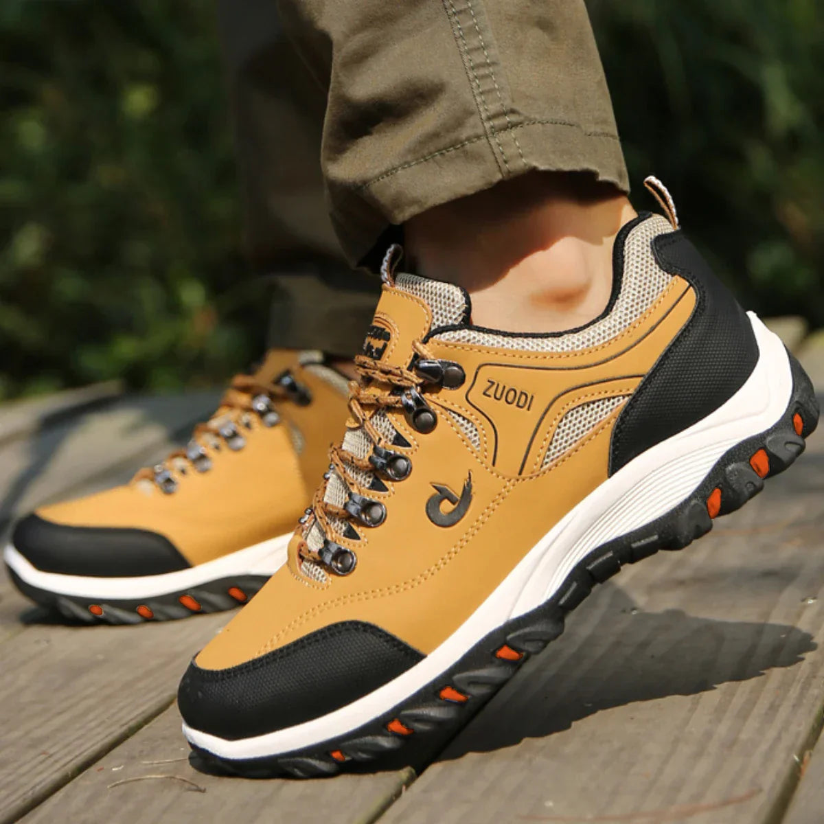 2025 New lightweight casual sports shoes, men's plaque-sized running shoes, loafers, walking and outdoor hiking shoes