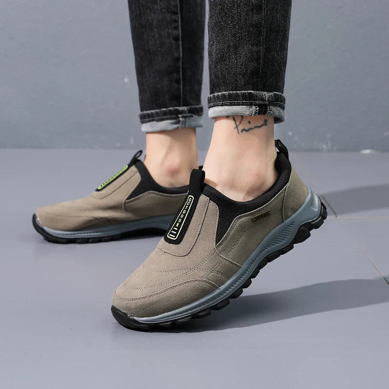 High Quality Indestructible Man Shoe Sneakers Breathable Running Shoes Lightweight  Anti-slip Outdoor Men's Sneakers Male Shoes