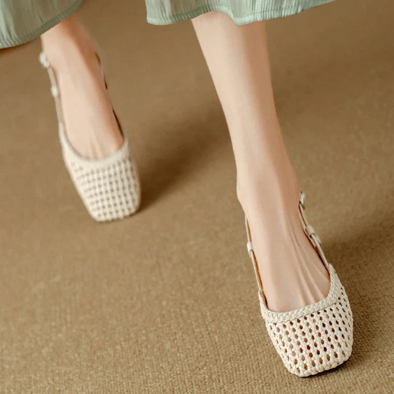 French square-toed woven high-heeled sandals, 2025 summer new skeletonized fashionable leather fabric mid-heel women's shoes