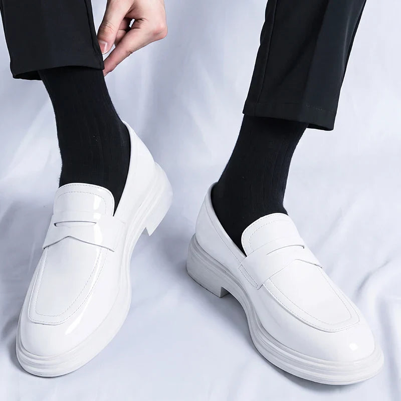 New Summer Slip on Flats Stylish Leather Men's Loafers Fashion Casual Shoes Man Light Antiskid Driving Shoes Handmade Moccasins