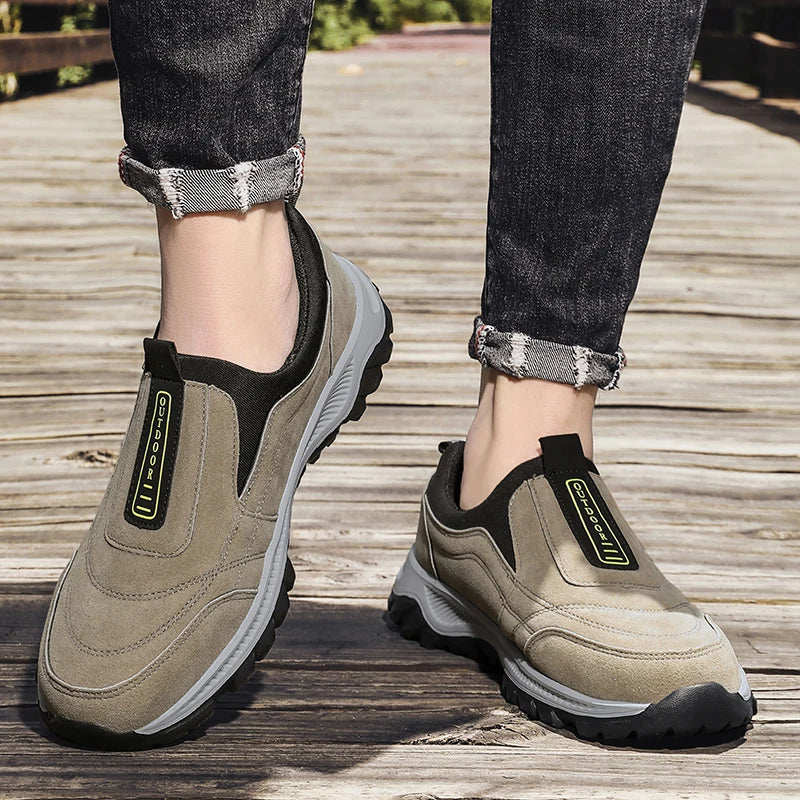 2025 New lightweight casual sports shoes, men's plaque-sized running shoes, loafers, walking and outdoor hiking shoes