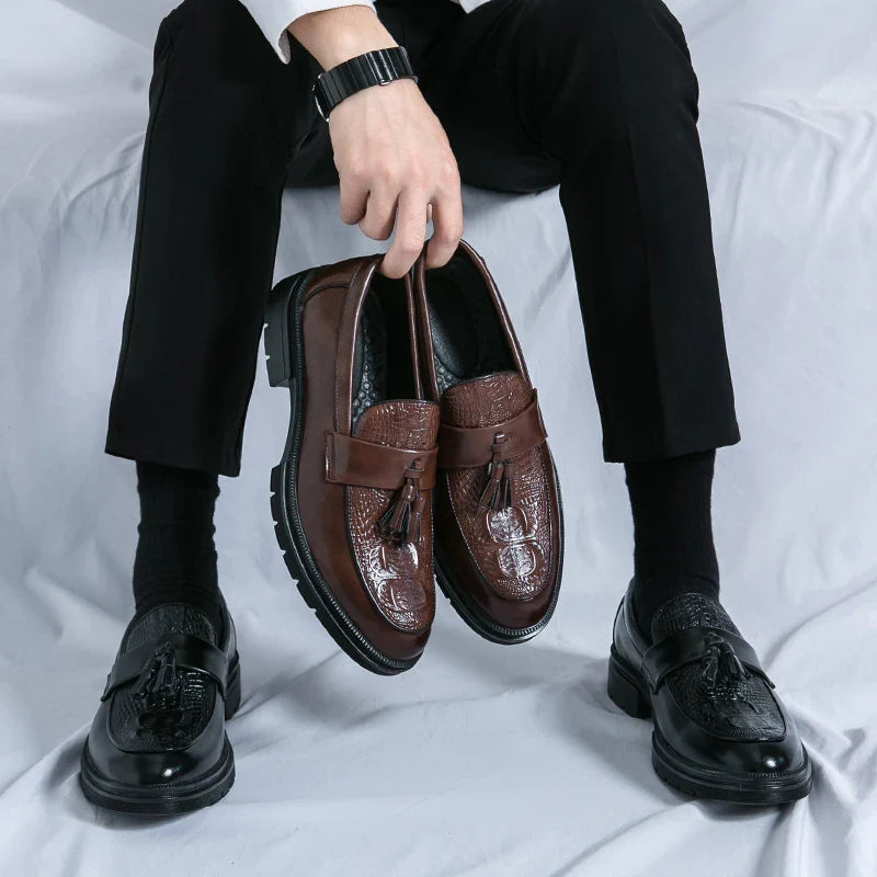 Men's Shoes Leather Men Fashion Spring Tassel Loafers Hot Sale Handmade Business Shoes Luxury Brand Lace-Up Men's Groom Footwear