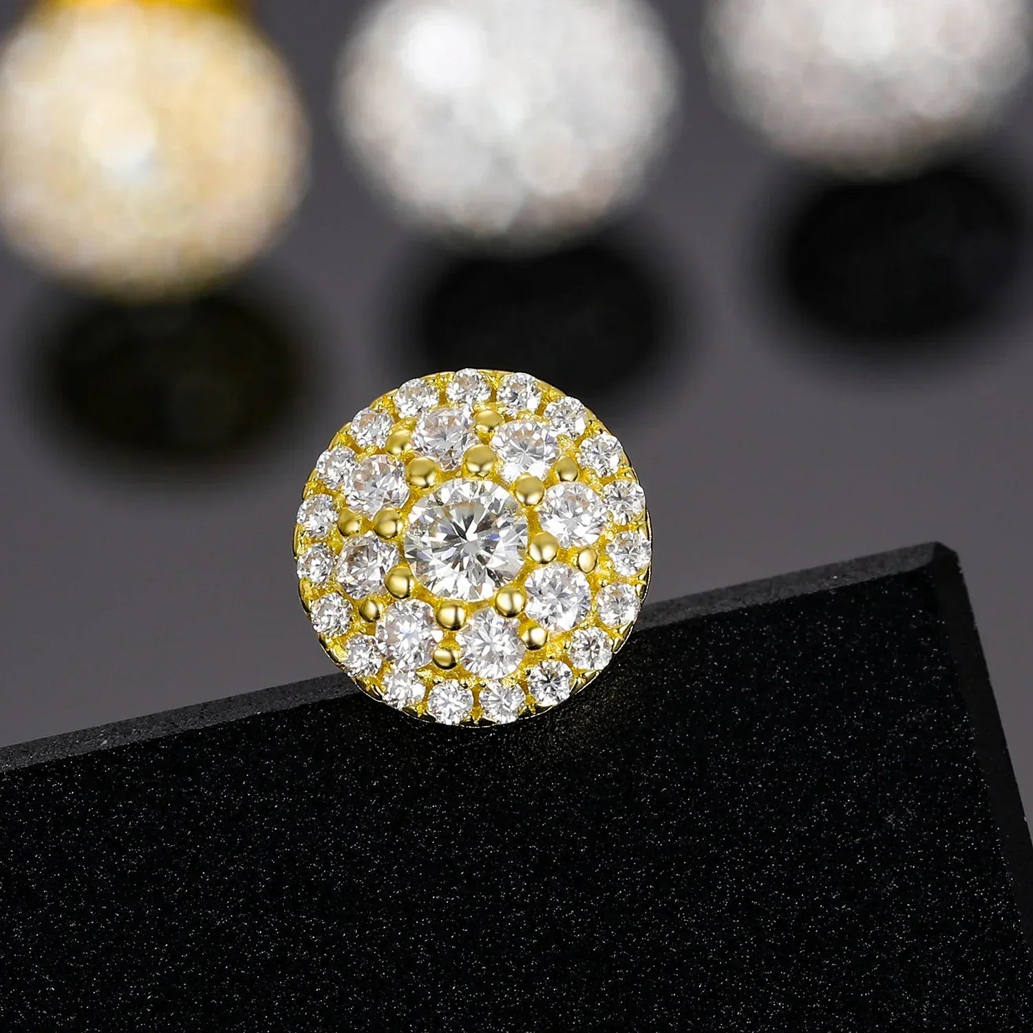 D Color Moissanite Stud Earrings For Women Top Quality 100% 925 Sterling Silver Sparkling Wedding Jewelry Shining Ear Accessory