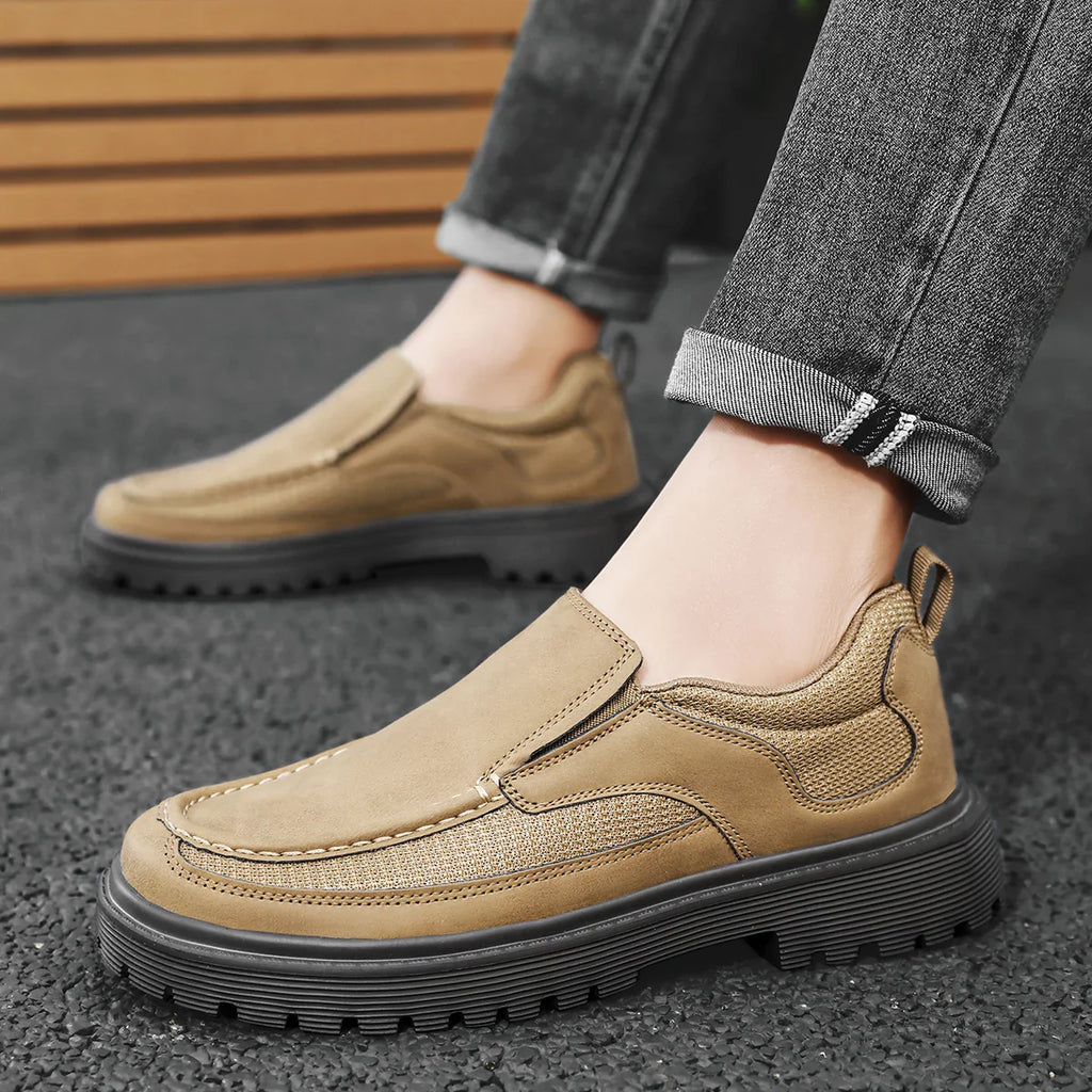 Fashion Khaki Casual Shoes for Men Suede Leather Loafers Men Platform Slip-On Men's Driving Shoes Lightweight Leisure Men Shoes