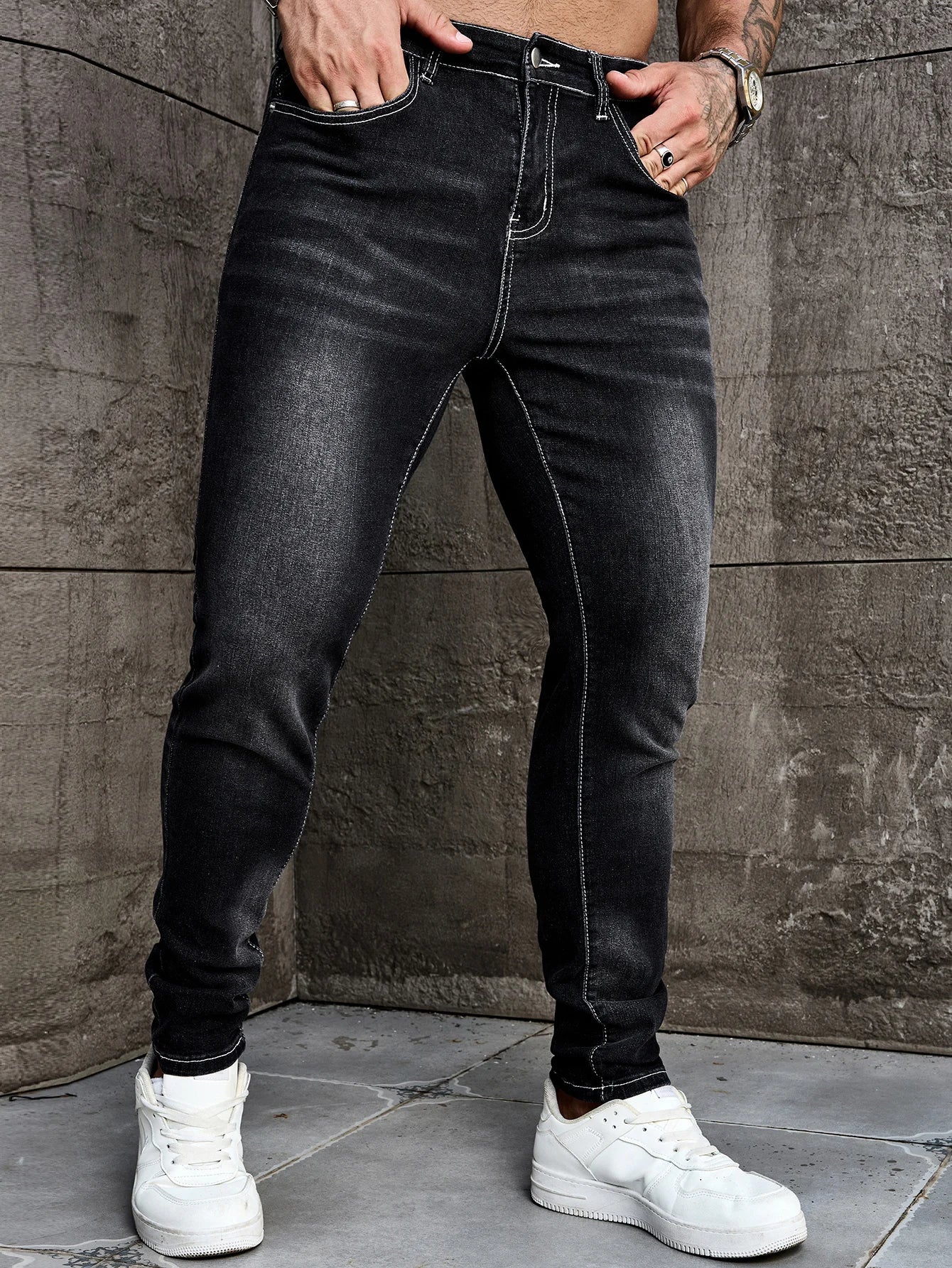Men's Tight-Fitting Stretch Denim Pants