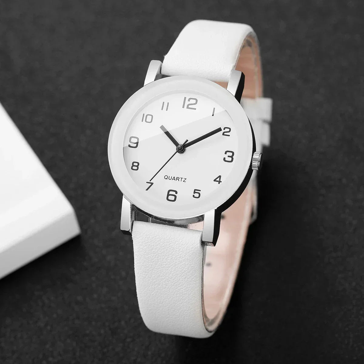 1/2PCS Fashion Couple's Watches Leather Strap Wristwatch Men Women Casual Arabic Dial Quartz Watches (Without Box)
