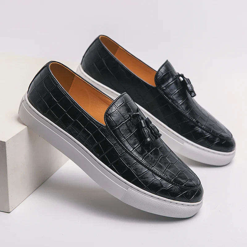Zapatos De Hombre Loafers Men's Tassel Slip-On Comfortable Men Leather Shoes Casual Shoes Fashion Oxford Shoes Large Size 38-47