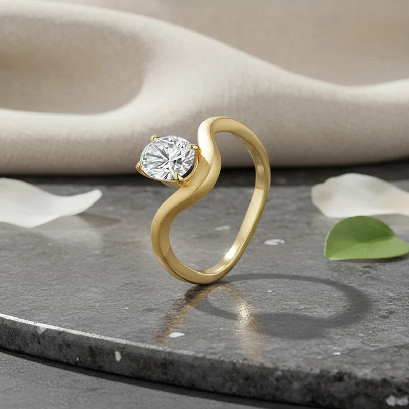 New 8*6mm 1.5CT Oval Cut Moissanite Rings for Women Sparkling S925 Sterling Silver Wedding Fine Jewelry  Plated 18k Gift