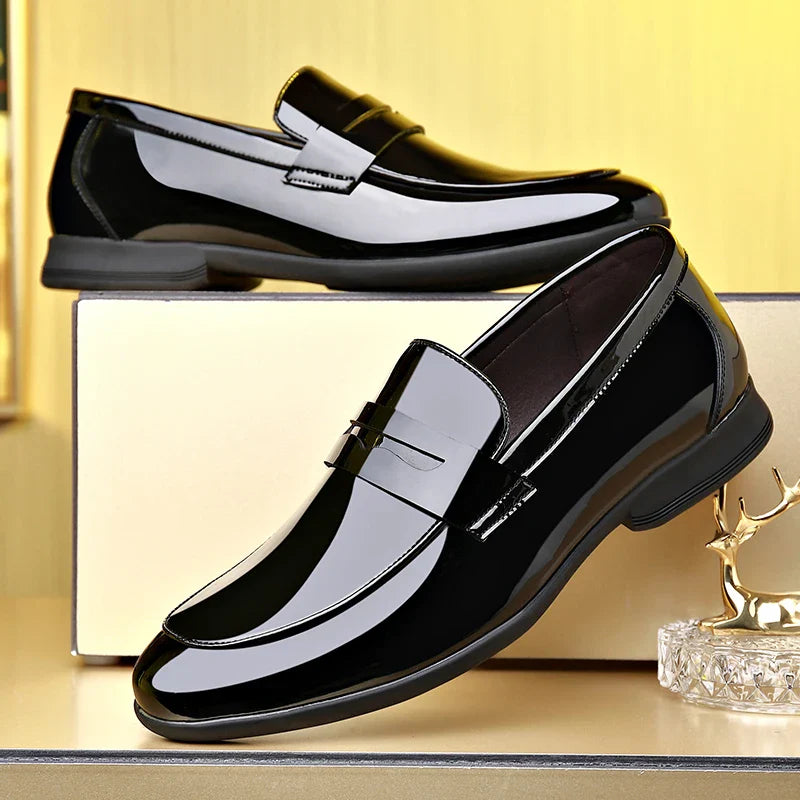New Summer Men's Casual Shoes Breathable Walking Shoes Fashion Male Loafers Outdoor Non-slip Business Footwear Man Slip on Flats