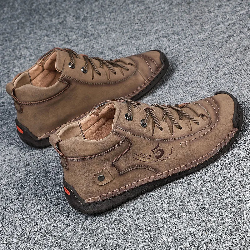 2025 New Men's Handmade Leather Loafers Boots Fashion Ethnic Style Casual Shoes Comfortable Lightweight Breathable Mens Boots
