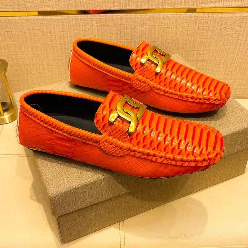 Plus Size 38~48 Mens Loafers Brand Corduroy Casual Leather Designer Vintage Slip-on Classic Men Driving Wedding Male Dress Shoes