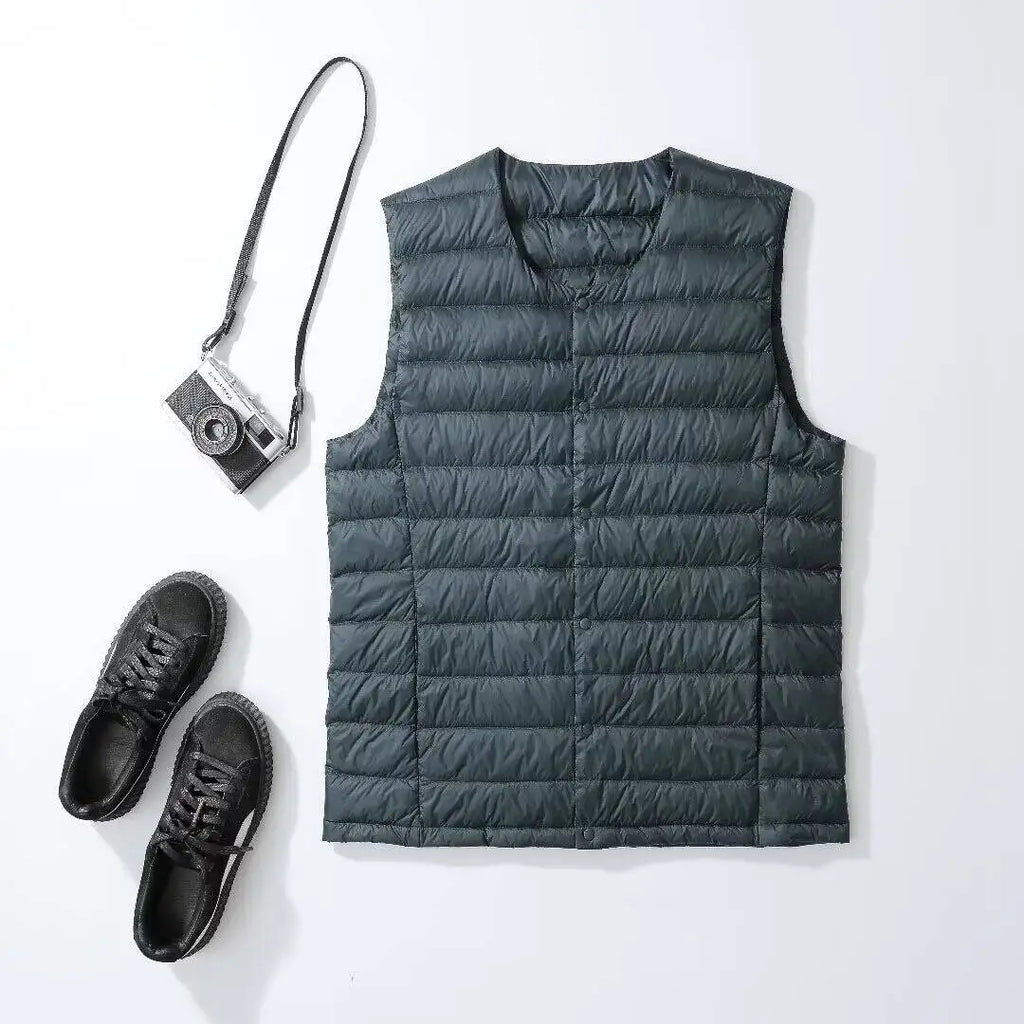 7XL Plus Size 90 White Down Vest Men Ultra Light Down Vest Portable V-neck Sleeveless Coat Man Winter Warm Liner
