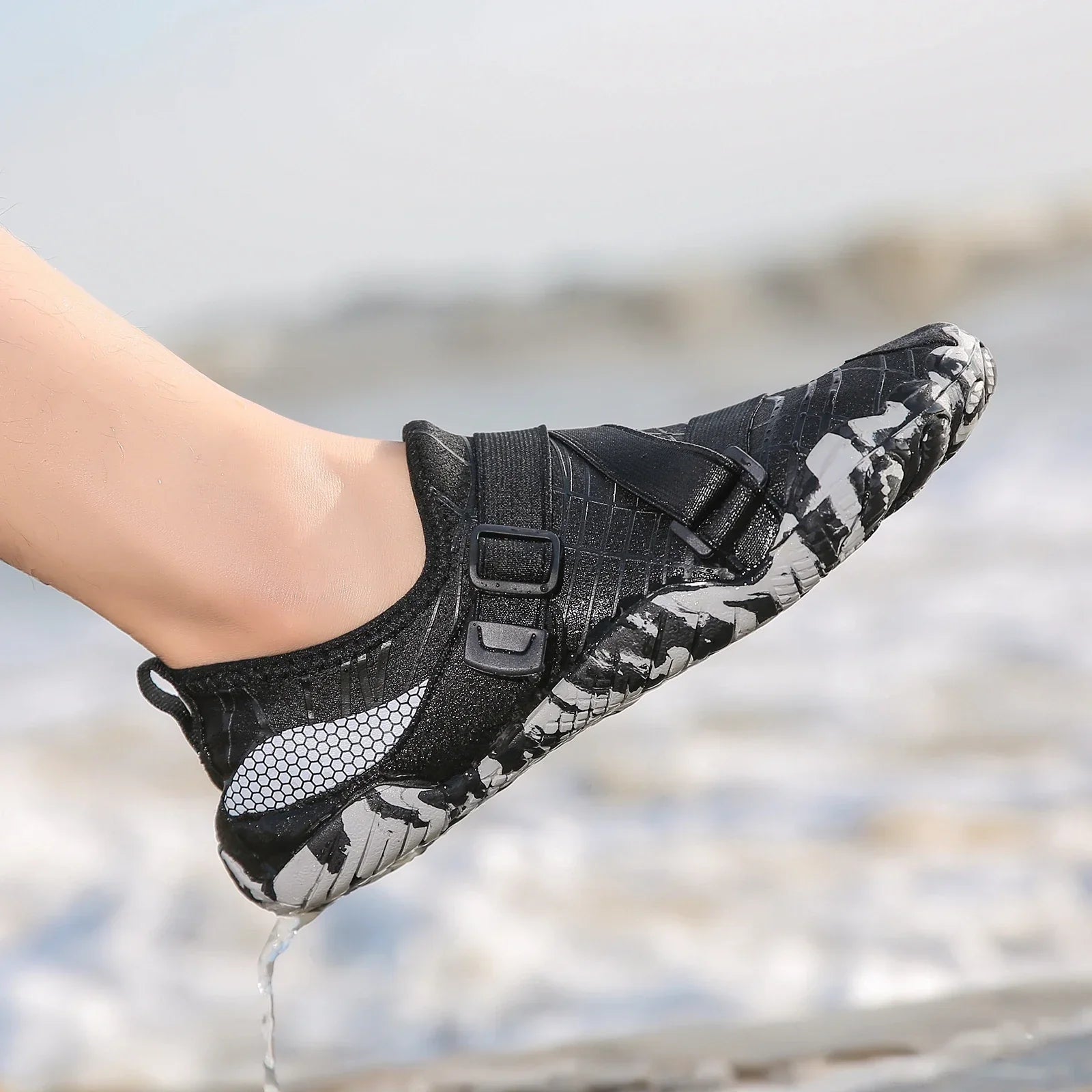 Men's Elastic Aqua Shoes Breathable Women Outdoor Wading Sneakers Quick Dry Water Shoes for Diving Swimming