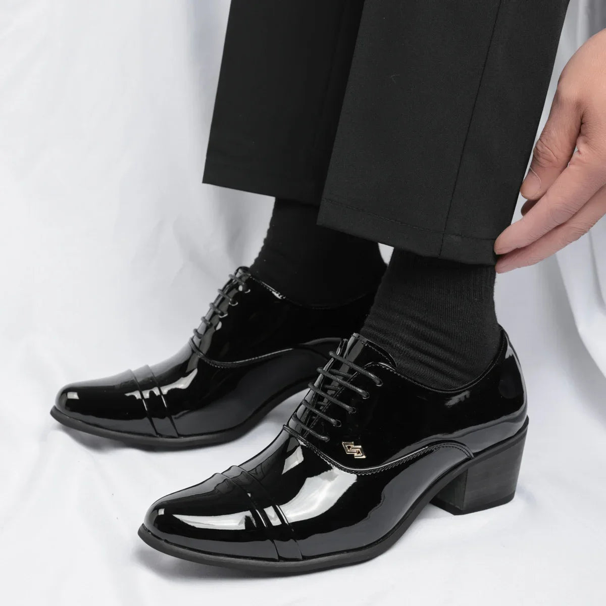 Trendy Men's Casual Black Brown Lace Up Oxford Cuban Shoes Gentleman Business Flats Dress Homecoming Footwear Zapatos Hombre