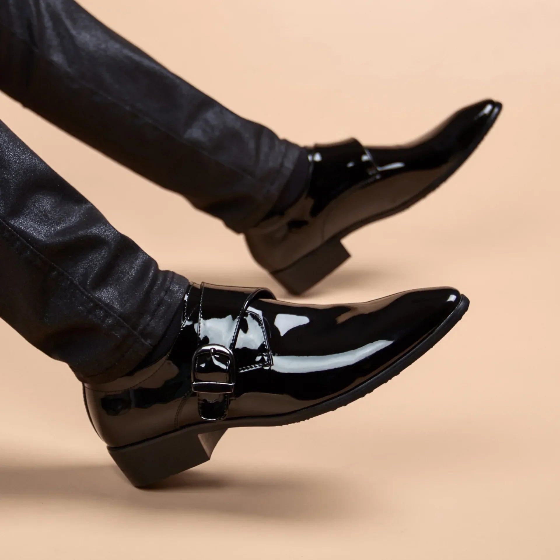 Men's Leather Shoes Business Formal Korean Trend Painted Leather British Casual Suit Sharp Head Wedding Support Rubber Sole