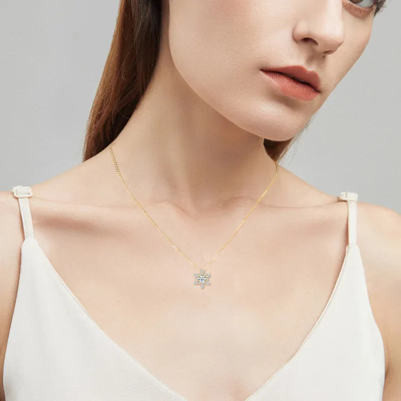 Round Cut Moissanite Snowflake Pendant Necklaces for Women Solid 925 Sterling Silver Chains Wedding Jewelry Gift Collar