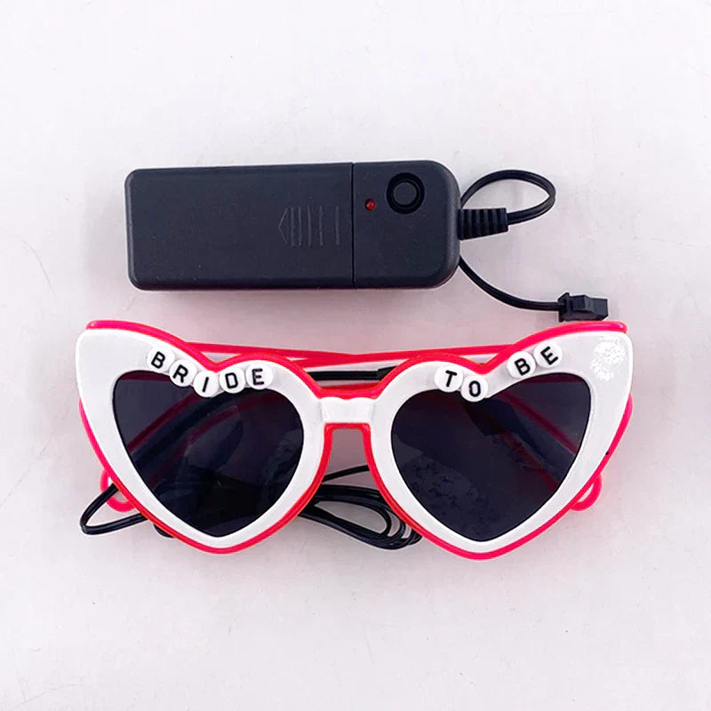 LED Just Married Glasses Wedding Bride To Be Surprise Gift Couple Glasses Souvenirs Glowing Heart Glasses Married Sunglasses