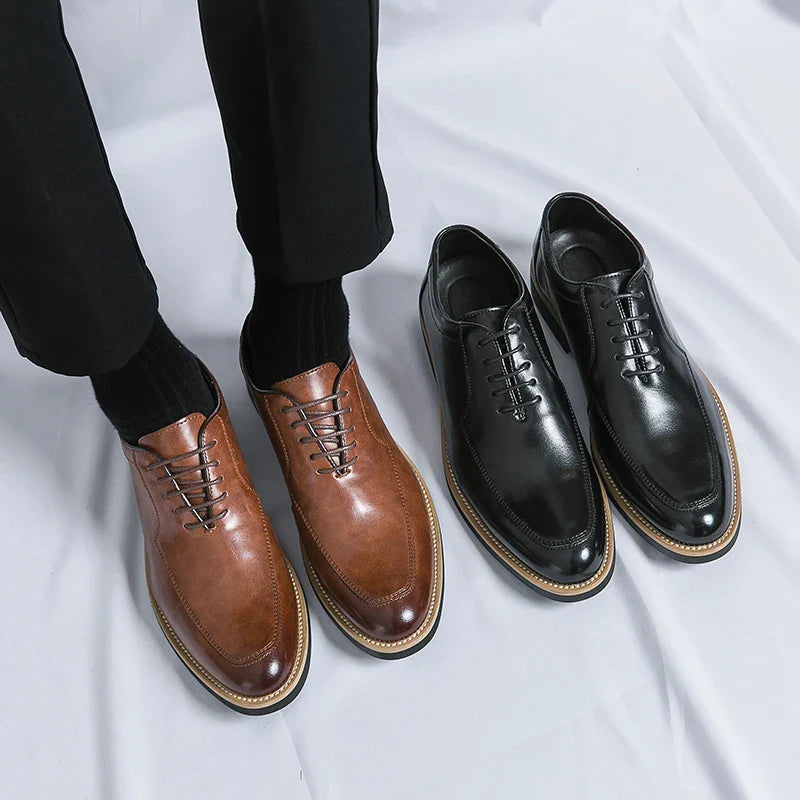 Hot Selling Pointed Dress Shoes Europe America Casual Versatile Men's Low Top Shoes High-end Banquet Office Men's Business Shoes