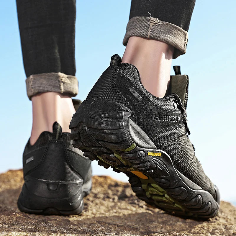 Non-slip Men Hiking Shoes Breathable Outdoor Wear Resistant Splashproof Climbing Men Sneaker Tourism Mountain Shoes
