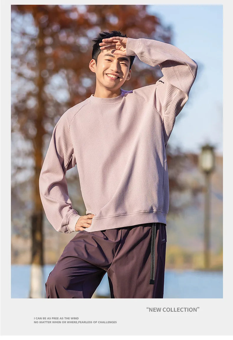 Outdoor Series: Classic Crew Neck T-Shirt with Moisture-Wicking, Quick-Drying & Antibacterial Tech for All-Weather Commute