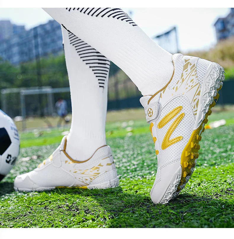 Kids Soccer Shoes FG/TF School Football Boots Boys Girls Cleats Grass Sneakers Child Outdoor Athletic Training Sports Footwear