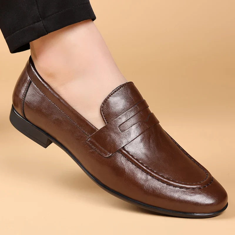 Italian Men High Quality Casual Leather Loafers Casual Business Office Shoes Comfy Outdoor Slip On Flats Fashion Driving Shoes
