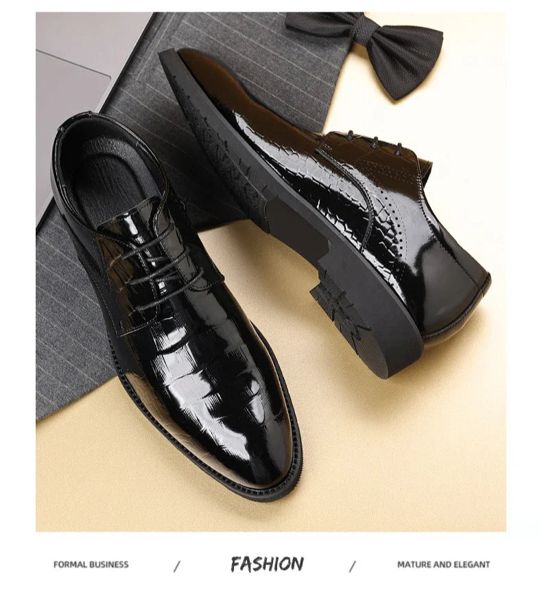 New Designer Autumn Collection British-style Men's Dress Shoes Fashion Patent Leather Commuter Shoes Male Black Casual Shoe Man