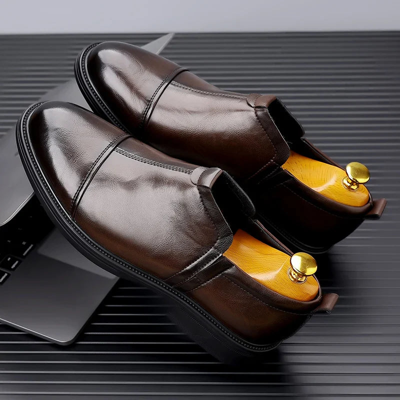 Men's Fashion Trends Leather Loafers Shoes Men's Formal Party Business Negotiation Social Office Shoes Comfort Round Toe Shoes
