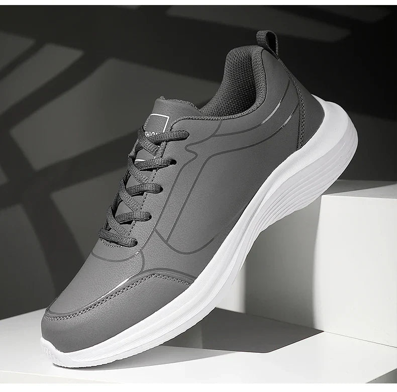 2025 New Lightweight Men Casual Leather Sneakers Non-slip Breathable Male Outdoor Running Shoes Lace Up Soft Sport Shoes