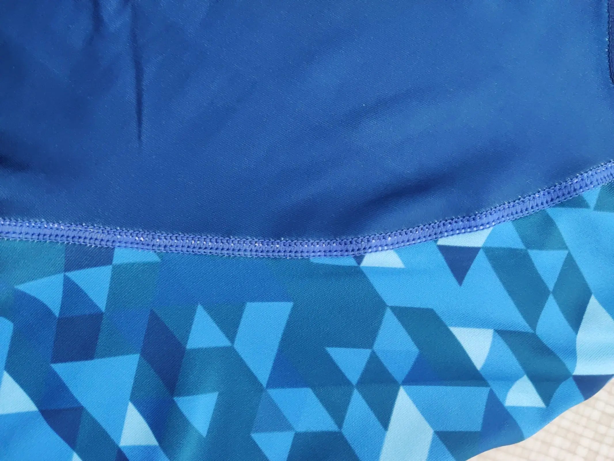 Men's Sports T -shirt Quickly Drying Bodybuilding Fitness Tight Rashguard UV Protection Swimsuit Swimming Shirt Surfing Rash