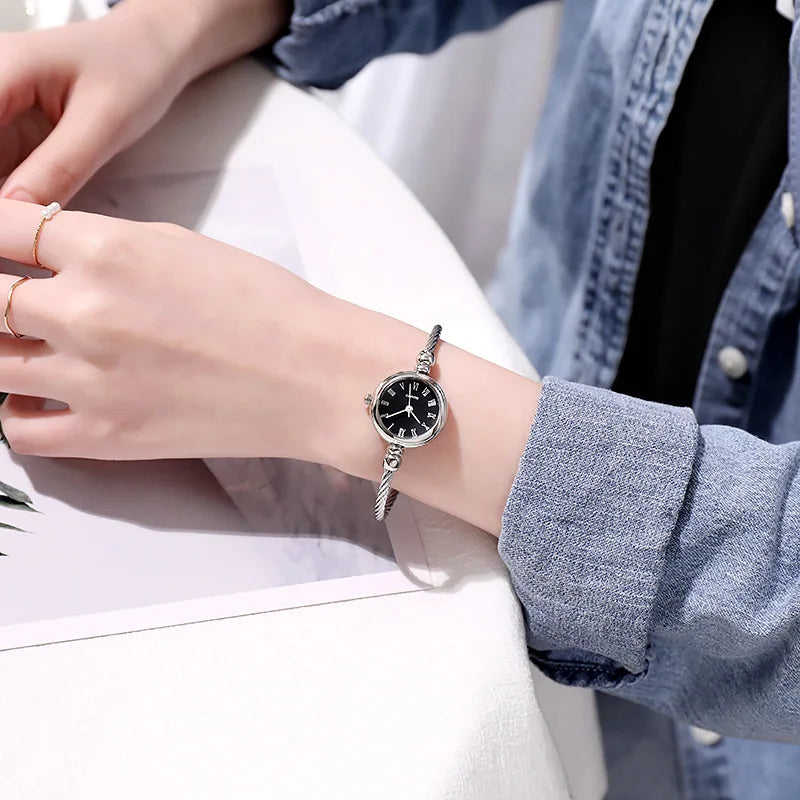 Women Watches Small Gold Bangle Bracelet Watch Stainless Steel Retro Ladies Quartz Wristwatch Clock Fashion Dress Watch