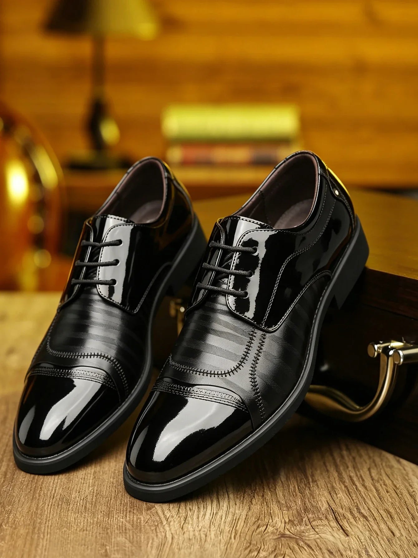 Fashionable Men's Daily Comfortable Business Office Formal Shoes Low Cut Round Toe Multifunctional Men's Wedding Shoe