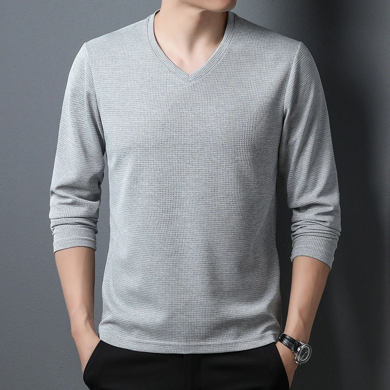 Minimalist Men's V-neck Long Sleeve T-shirt Soft Knitted Fabric Comfortable Top for All Seasons