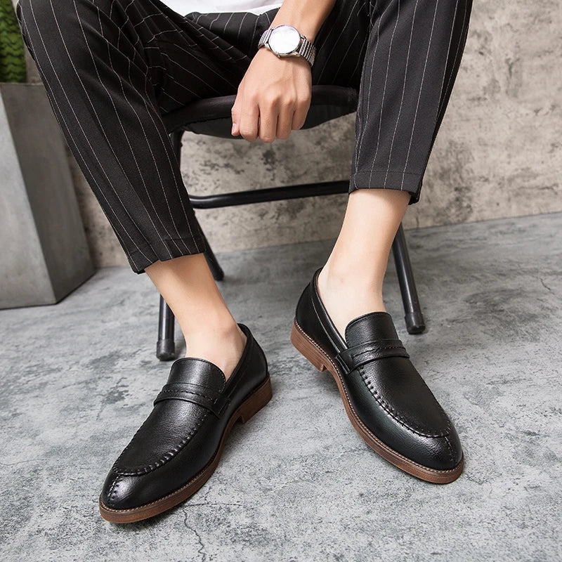 Men's Loafers Business Dress Leather Shoes Men's Brand Brown Oxford Shoes High Quality Soft Flat Casual Shoes mocassin homme