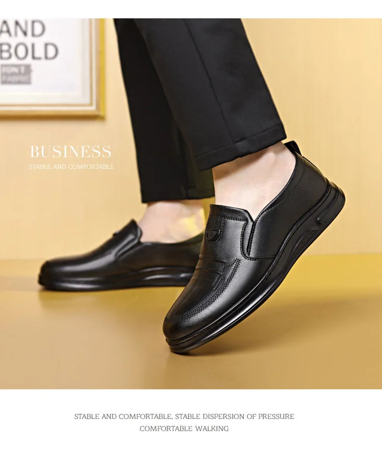 Men's Leather Business Loafers Spring Autumn Black Slip-On Shoes Male Breathable Soft Sole Comfortable Casual Driving Shoes Man