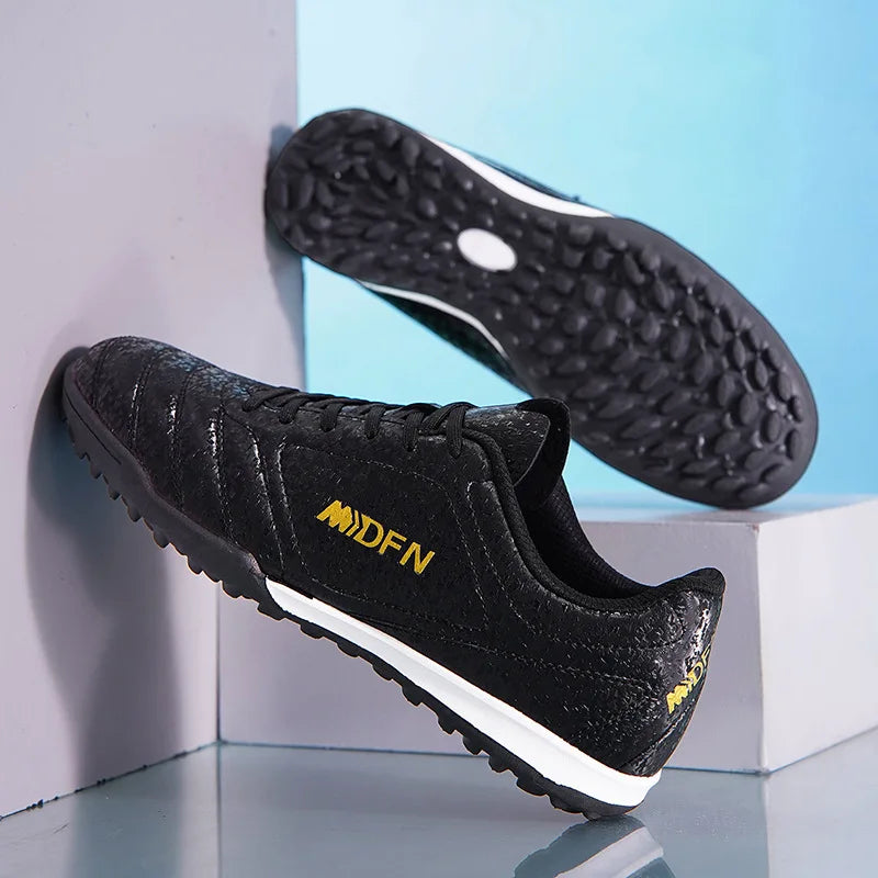 New Men Football Boots Men Soccer Shoes Adults Society Football Cleats Ultralight Training Soccer Sneakers Outdoor Lagre Size 47
