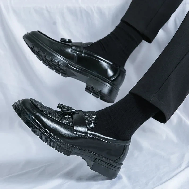 Men's Shoes Leather Men Fashion Spring Tassel Loafers Hot Sale Handmade Business Shoes Luxury Brand Lace-Up Men's Groom Footwear