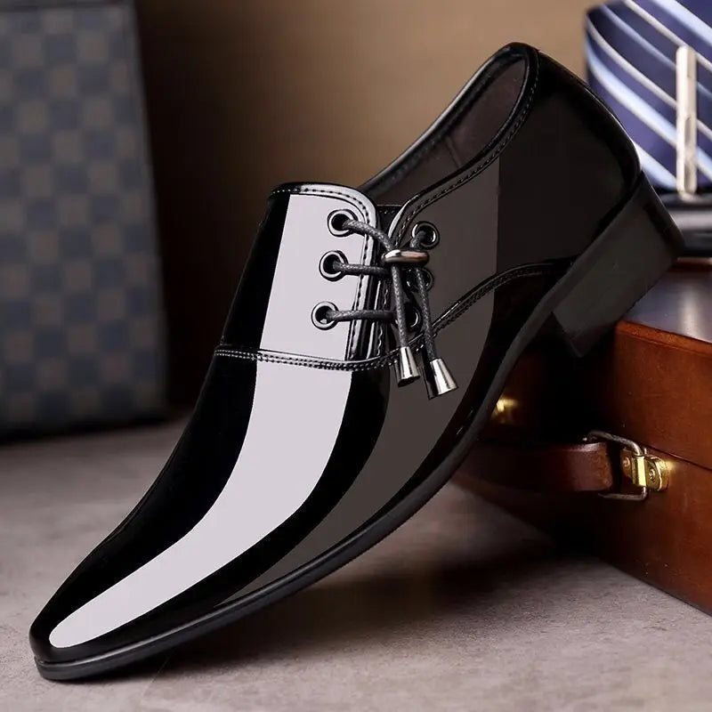Men's Formal Shoes Patent Leather Pointed Toe Social Shoe Male Bright Upper Spring Autumn 2025 Style High Quality Fashion 39 New