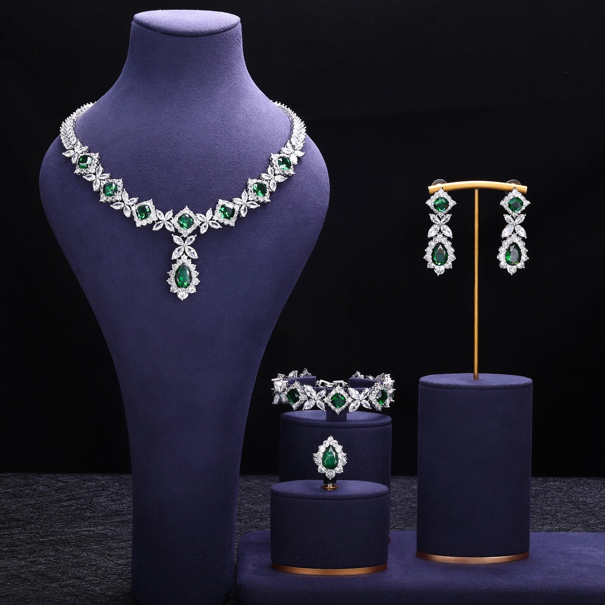 Unique Popular Jewelry 4-Piece Bridal Zirconia Women's Party Jewelry Set Dubai Nigeria CZ Crystal Wedding Jewelry Set
