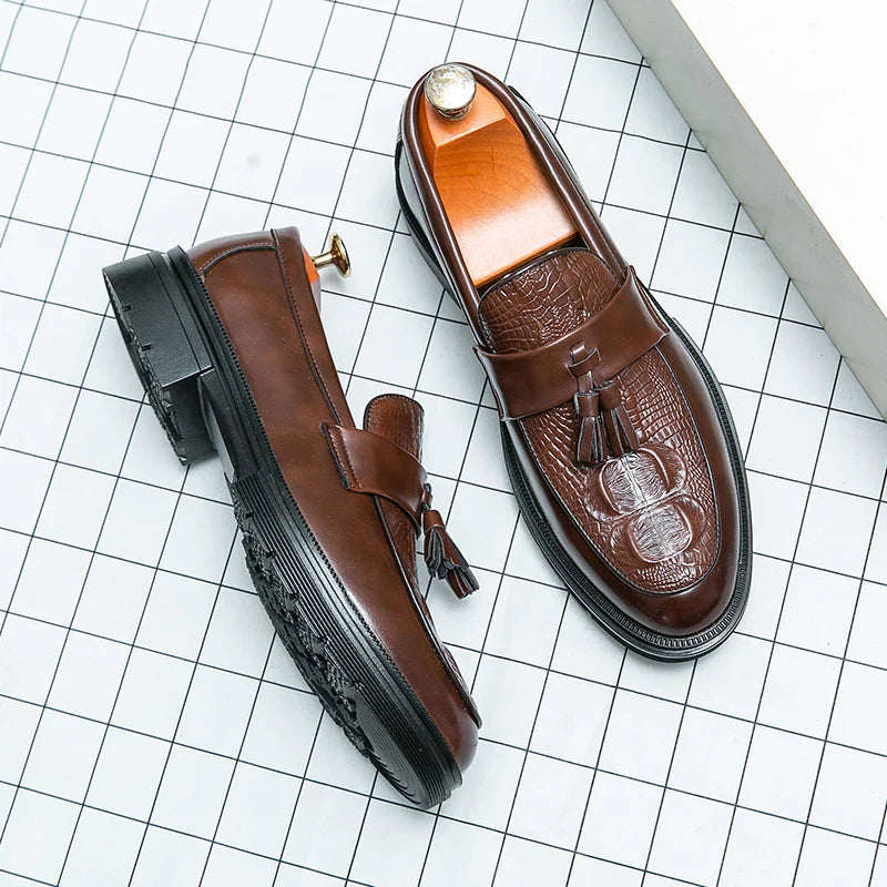 Men's Shoes Leather Men Fashion Spring Tassel Loafers Hot Sale Handmade Business Shoes Luxury Brand Lace-Up Men's Groom Footwear