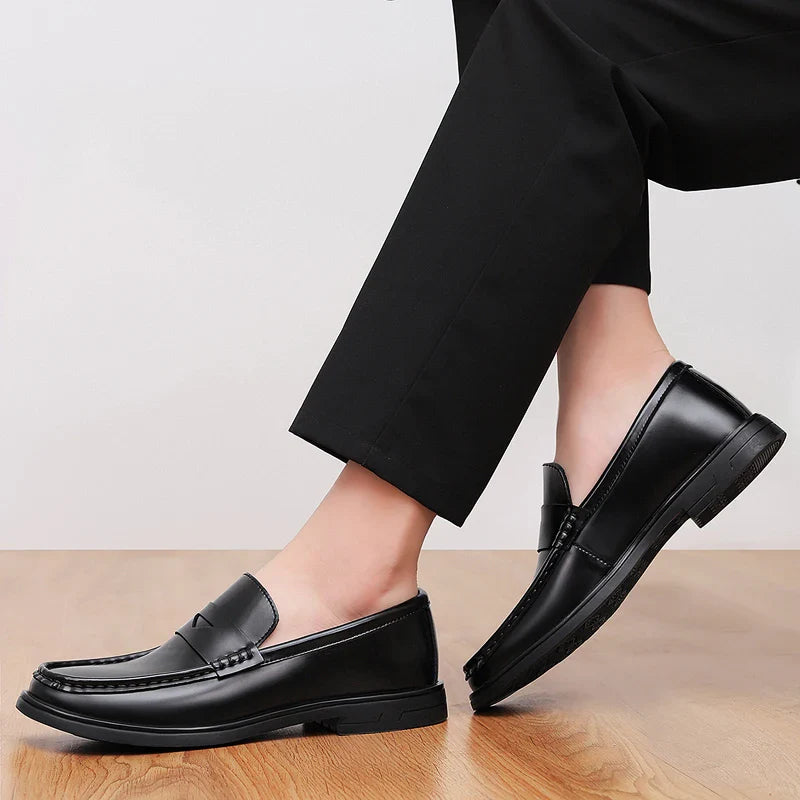 Elegant Travel Mens Loafers Fashion Casual Shoes High Quality Business Shoes Classic Man Moccasins Driving Shoes Slip on Flats