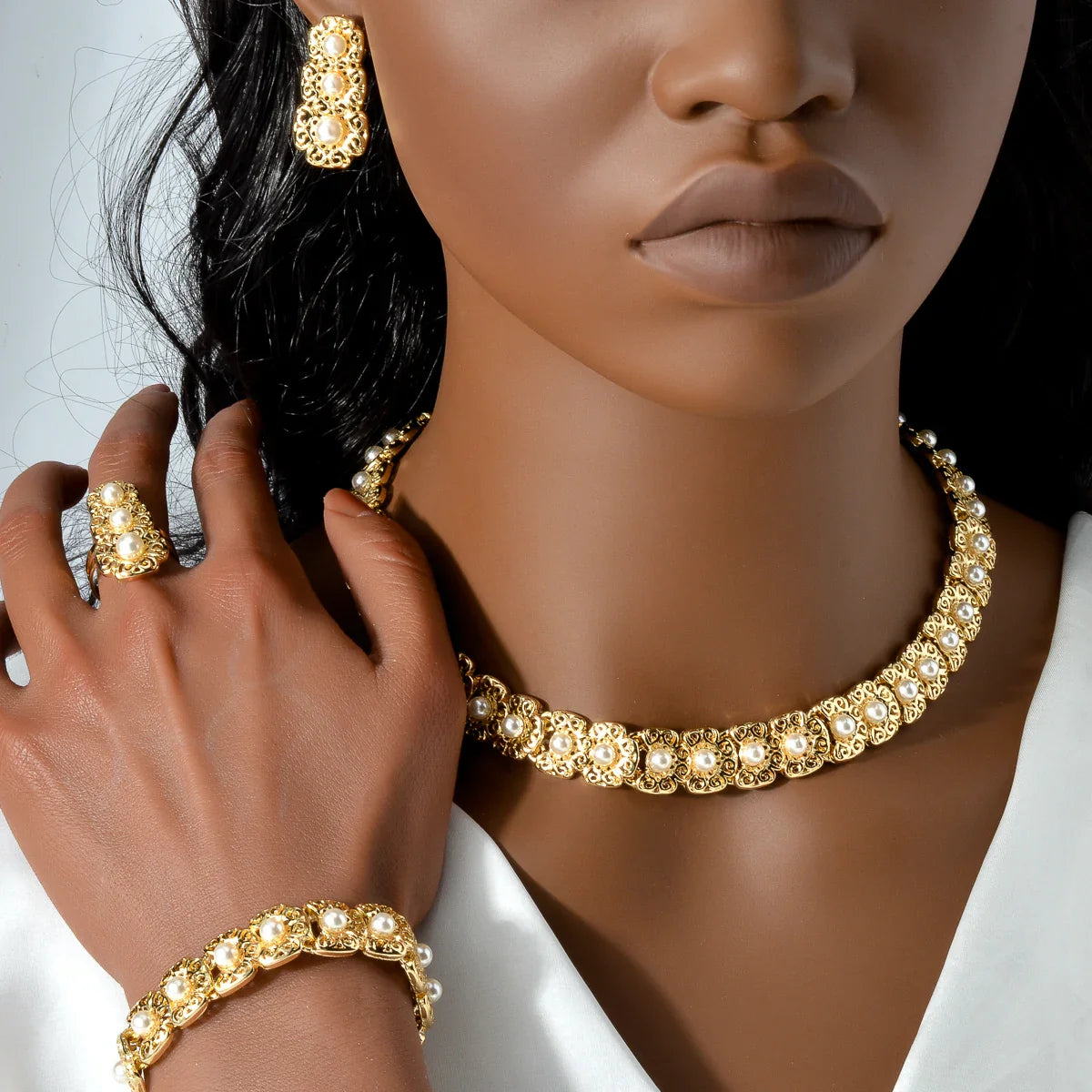 Dubai Luxury Quality Jewelry Set For Women Trend Pearl Necklace Bracelet Ring Earrings Jewelry Set 18k Gold Plated Jewelry