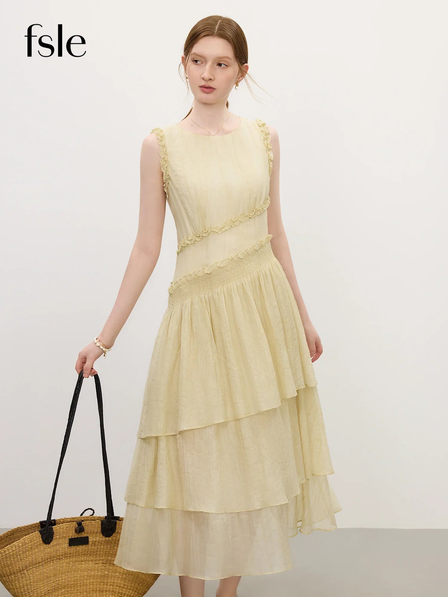 Summer 2025 Textured Pleat Dress - Fluid Asymmetric Hem Sleeveless Resort to Office Elegant Silhouette